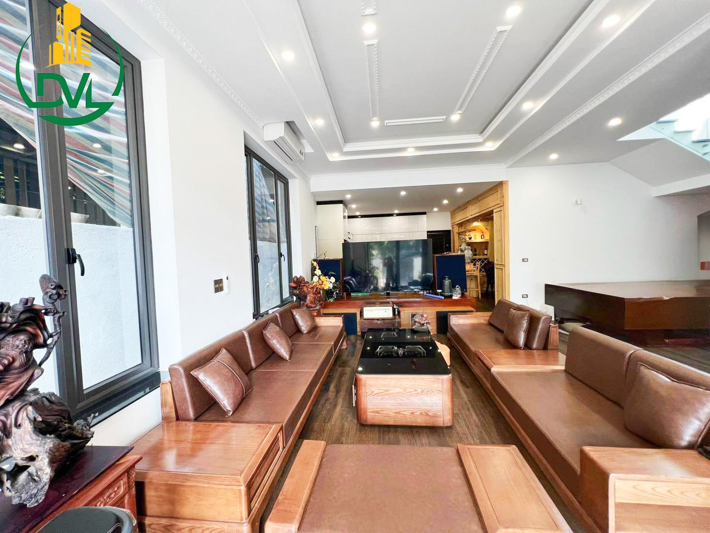 CĂN BIỆT THỰ CHỈ VIỆC XÁCH VALY VỀ Ở