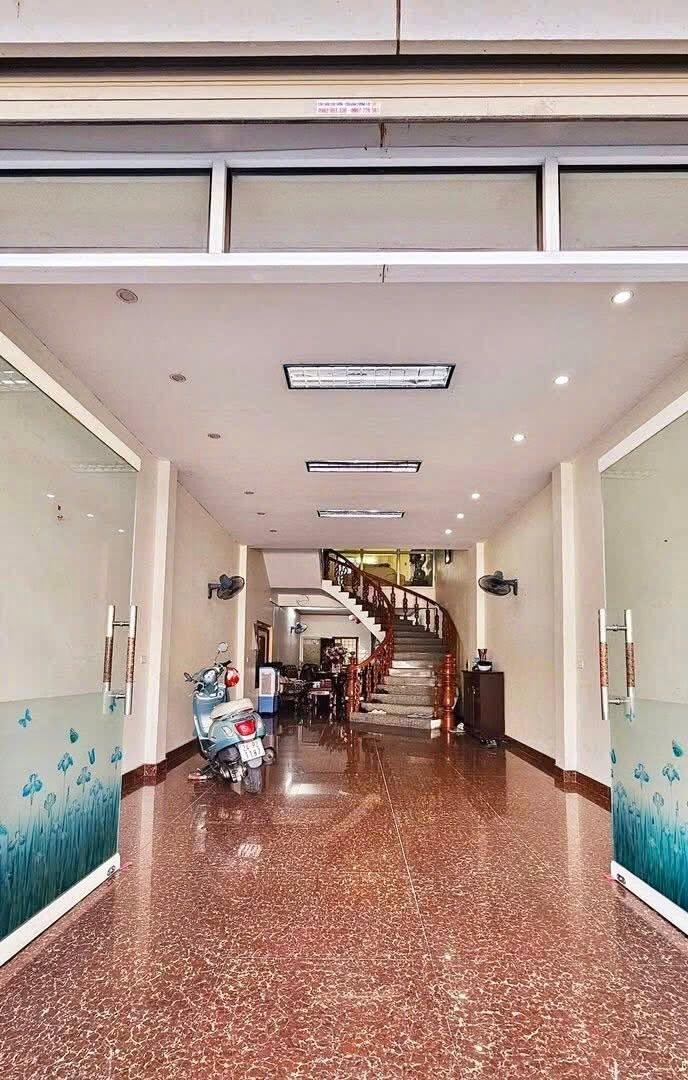 Nhà đẹp Soi Tiền trung tâm phố đi bộ